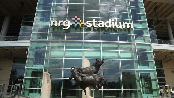 NRG Stadium attendee's experience upgrade: Texans and Verizon showcase new 5G tech