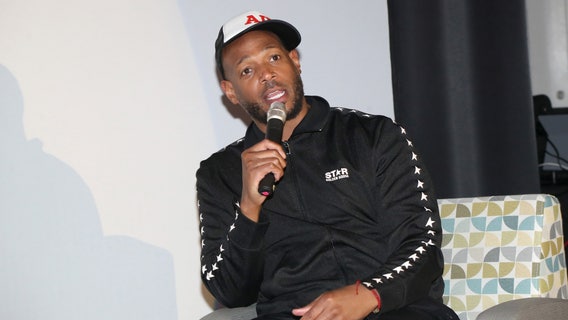 Marlon Wayans speaks out after being cited for disturbing the peace, removed from United Airlines flight