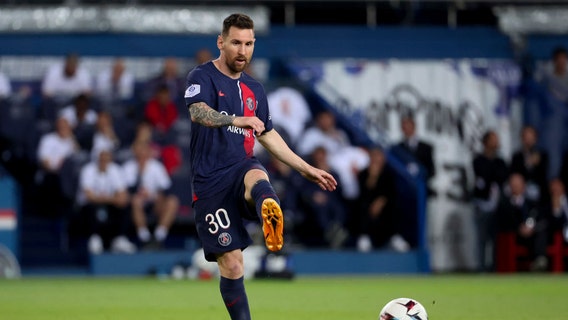 Lionel Messi picks Miami as he joins Major League Soccer