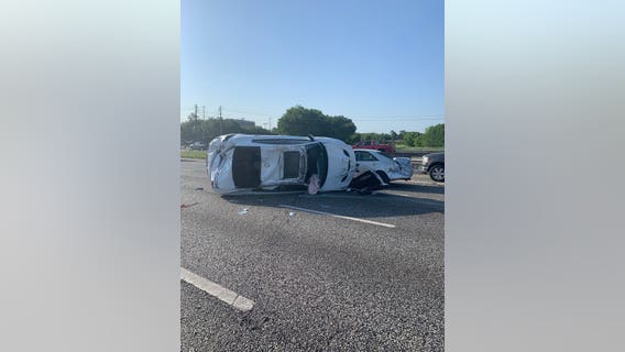 Harris County crash: 1 dead after pursuit ends in crash, 1 possible suspect still at-large