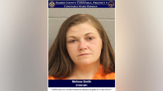 Woman accused of shoplifting $900 worth of items from Ulta Beauty with baby