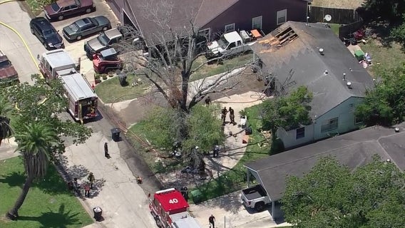 Houston fire on Ridgeway St: 2 transported to hospital