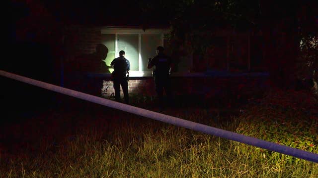 Harris County shooting: Man hospitalized after several shots fired at house on Lamppost