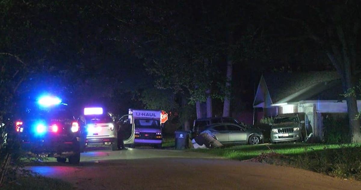Houston Crime: Man arrested after shooting friend, barricading himself ...
