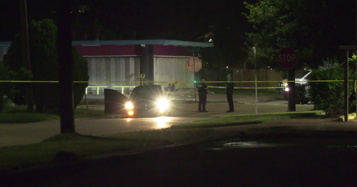 Houston crime: Man found fatally shot in car by police | FOX 26 Houston