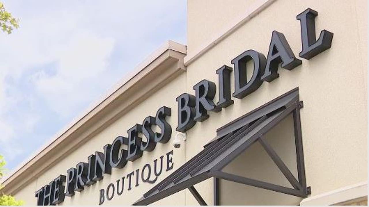 Bridal shop outlet stratford