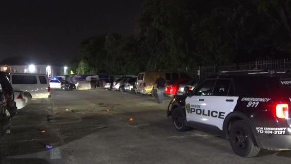 Houston shooting: Security guard killed outside of Cerca Demi Apartments in Northwest Houston