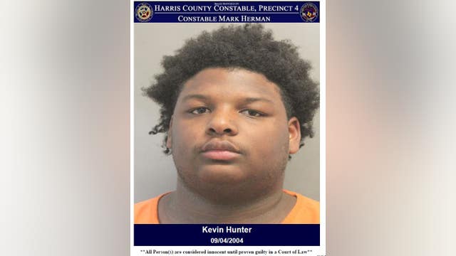 Suspect charged, accused of taking gun to Hurricane Harbor Splashtown, assaulting Pct. 4 deputy