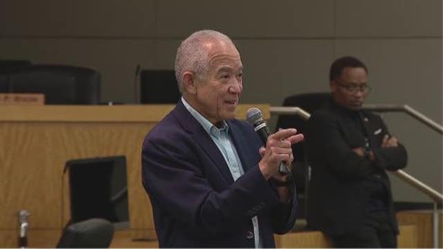 Houston ISD Superintendent's 5-year contract released following Board of Managers approval on Thursday