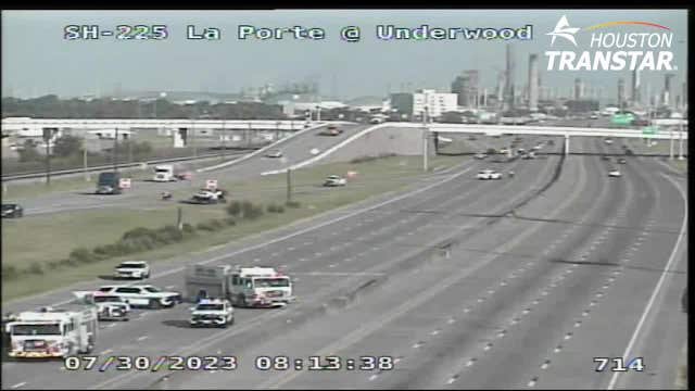 SH 225 crash: Eastbound lanes reopen after complete closure near Underwood