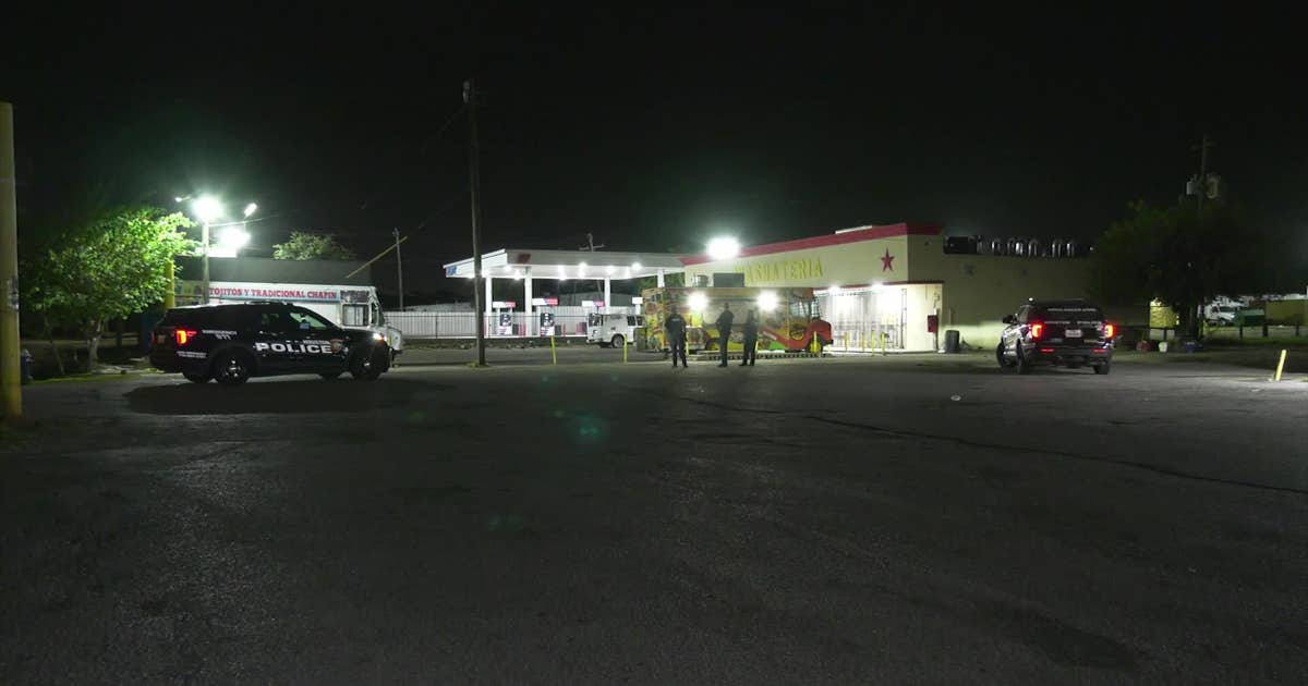 Houston man shot in parking lot on Hollister St, walked home for help ...
