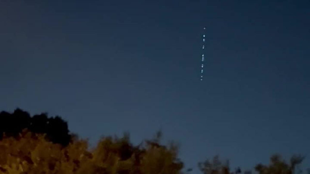 String of lights in Houston sky Starlink satellite train seen