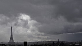 Paris Olympics: Rains set back test of preparations for swimming in the Seine