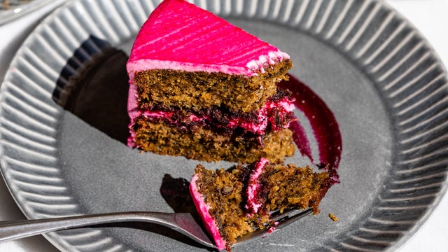 Foodies and Friends - HRW - Graffiti Raw