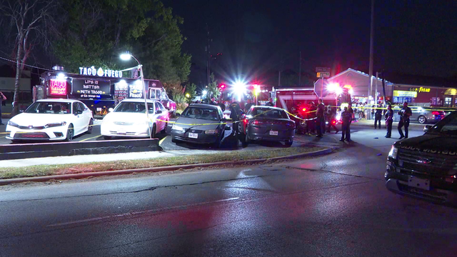 Houston crime: 4 men shot in drive-by at taco truck on Chimney Rock near Val Verde
