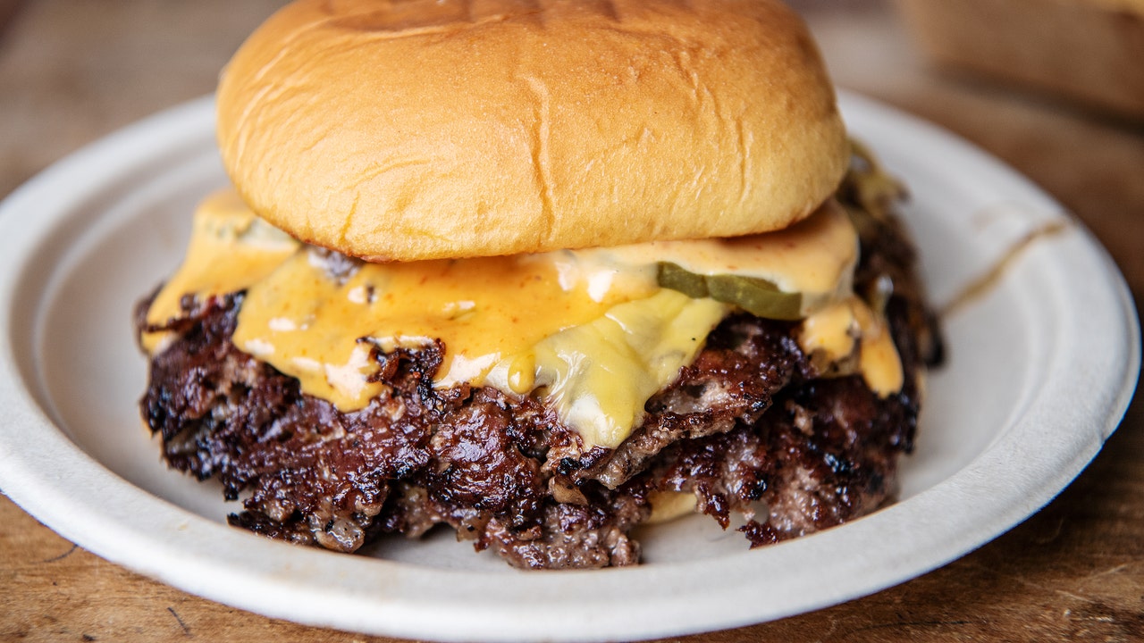 National Cheeseburger Day specials: Deals at Wendy's, McDonald's, more