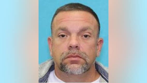 Waller County crime: Man wanted for arson in father's mobile home fire