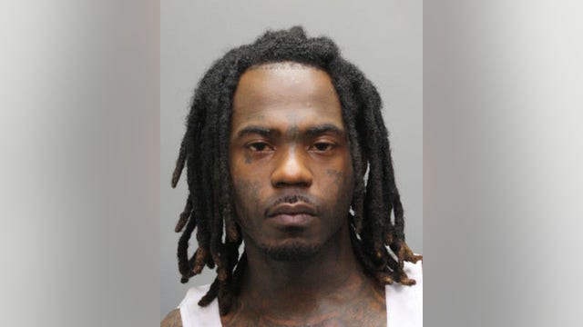 Houston crime: Person of interest sought in mother's fatal shooting with child aboard