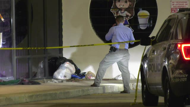 Houston crime: Man shot multiple times in parking lot of strip mall on Bissonnet