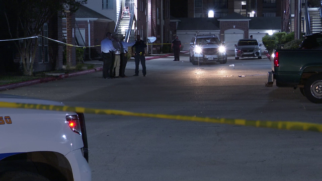 Harris County shooting: Man fatally shot multiple times after returning from corner store