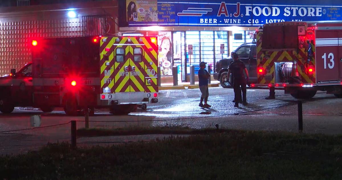 Store clerk shot in shoulder survives after robbery at A.J. Food Store ...