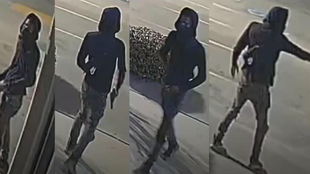 NEW VIDEO: Three suspects wanted for violent Houston pawn shop robbery at  gunpoint
