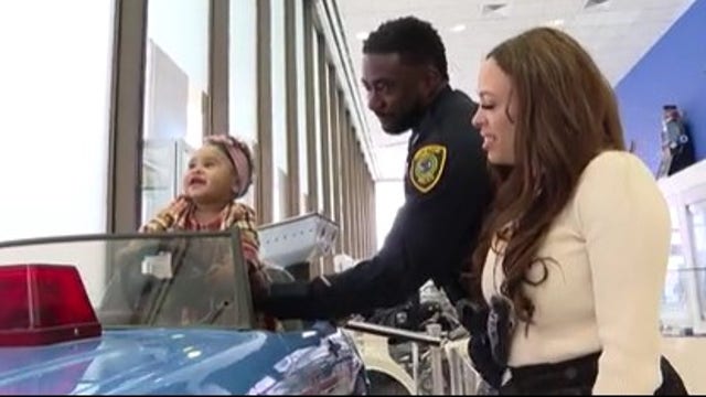 HPD officer receives Officer of the Year Award after stopping gunman on dangerous crime spree