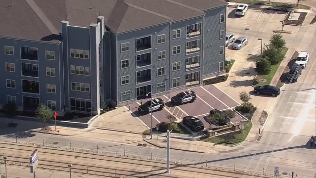 Houston homicide investigation: Man dies at apartment on N. Main; family member detained