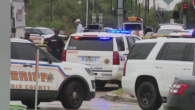 Harris County investigation on Westgreen: Chase suspect in custody after barricade situation