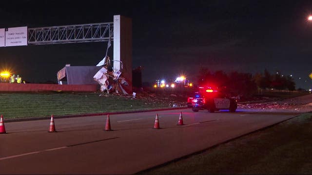 Houston traffic: 59 freeway northbound lanes near University Boulevard shutdown due to 18-wheeler crash