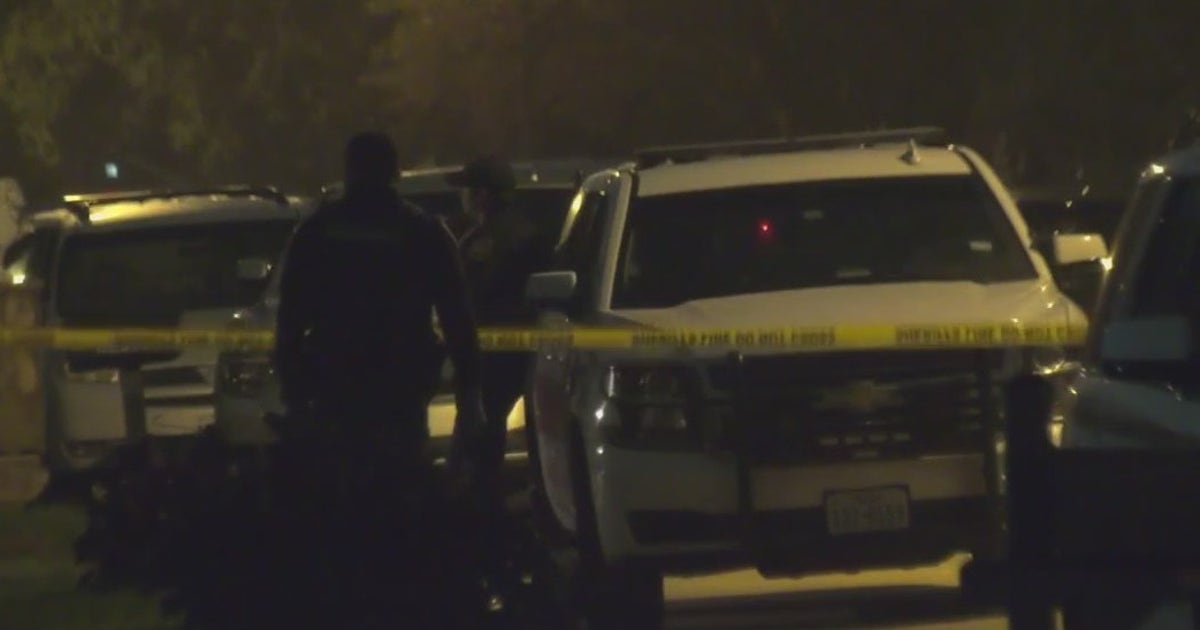 Mother, grandmother killed miles apart in Harris County; 12-year-old called 911 saying cousin was killer