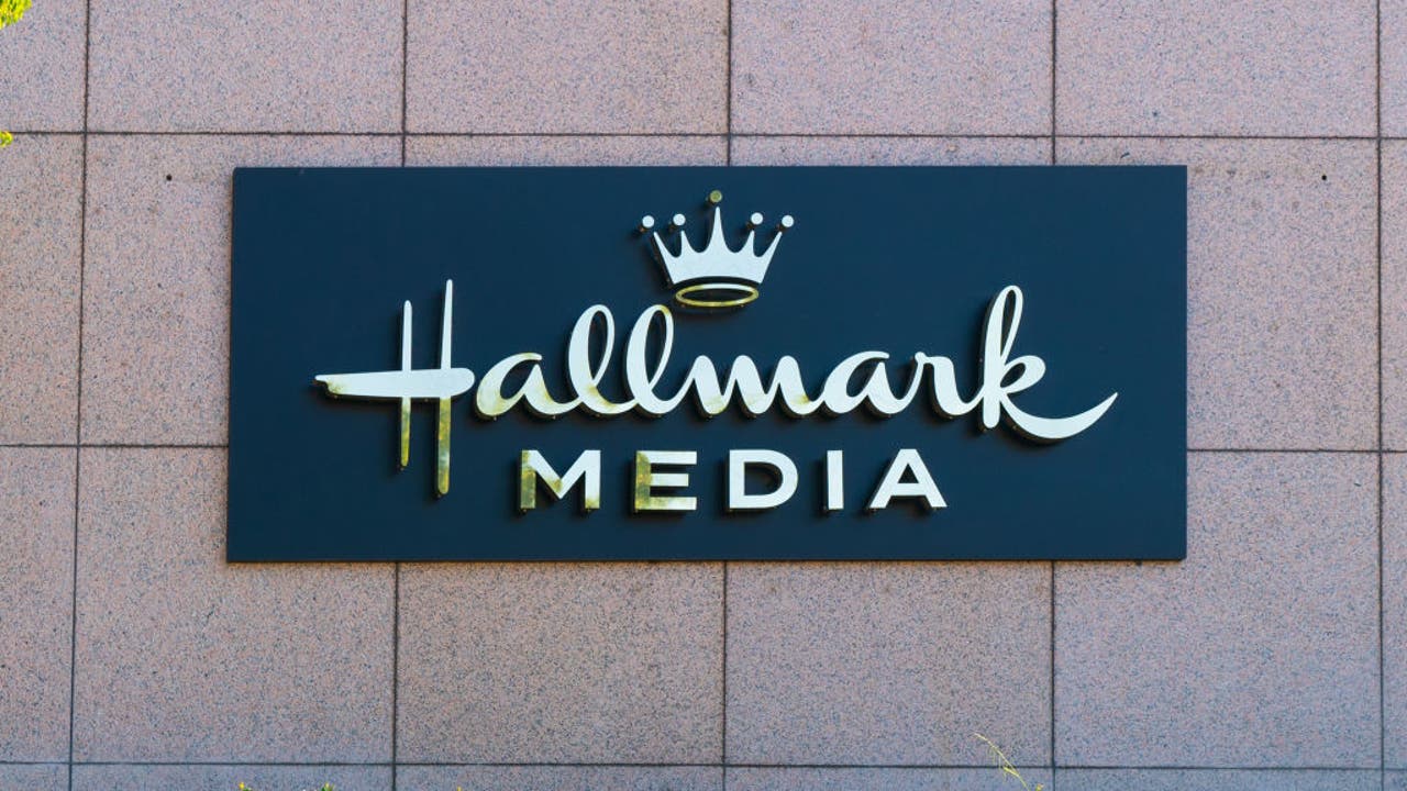 Hallmark Announces Management Changes at Crown Media Family Networks -  Hallmark Corporate
