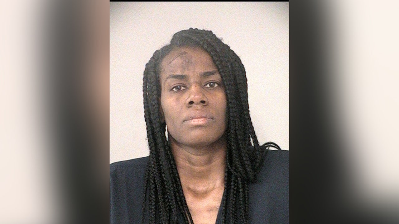 Woman charged in pursuit that led to Texas DPS trooper crashing with Amazon truck - Vimarsana News