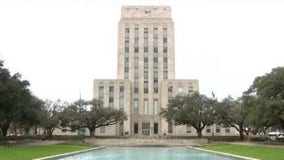 Houston City council members add water bill relief to council agenda