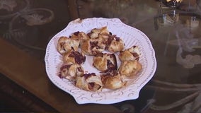 Thanksgiving recipe: Cranberry brie bites