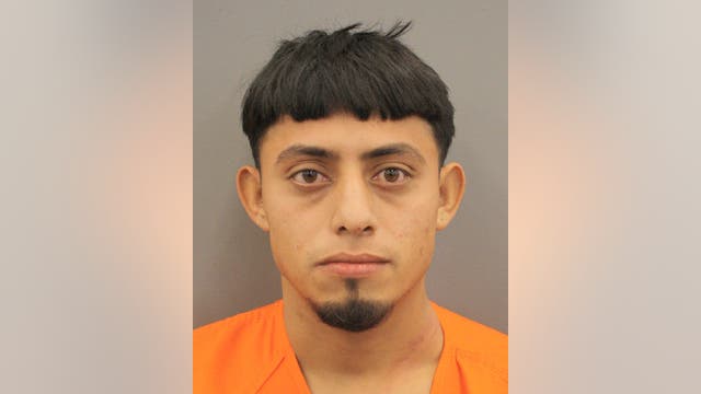 Deadly Gulf Freeway crash in Houston: Man charged with intoxication manslaughter, intoxication assault