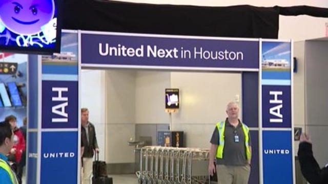 United Airlines $2.6 billion terminal project will debut in time for World Cup, mayor says
