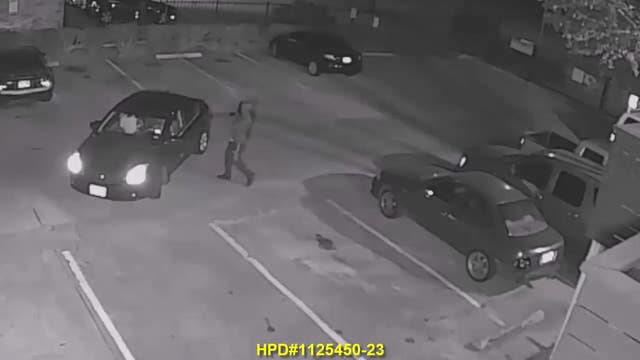 Houston robbery video: 2 robbed during food delivery; suspects wanted