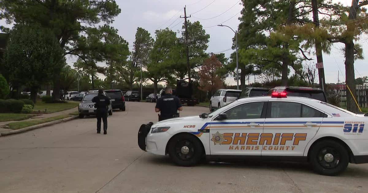 Houston crime: Man killed in shooting with Harris County deputies on ...