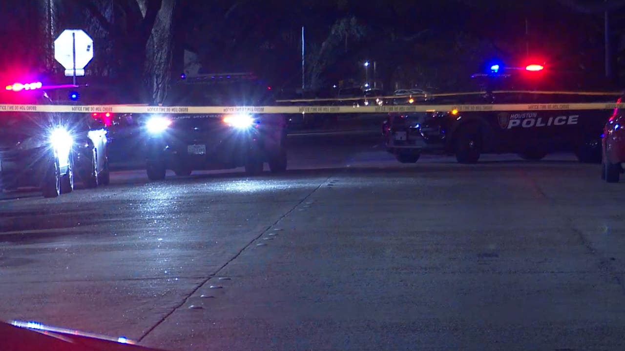 Houston Crime: Man Found Dead Outside Quail Creek Apartments With ...