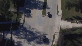 Houston police chase ends in foot pursuit in wooded area at Kuykendahl, Ella, naked woman found in vehicle