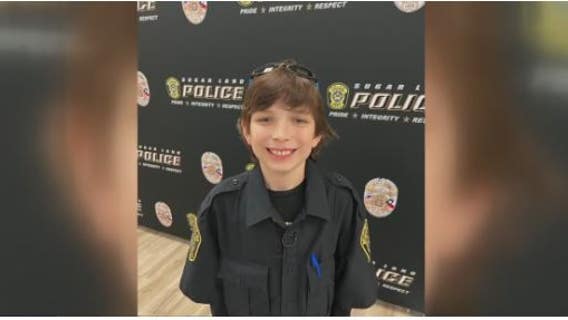 10-year-old Houston boy wants to be adopted for Christmas