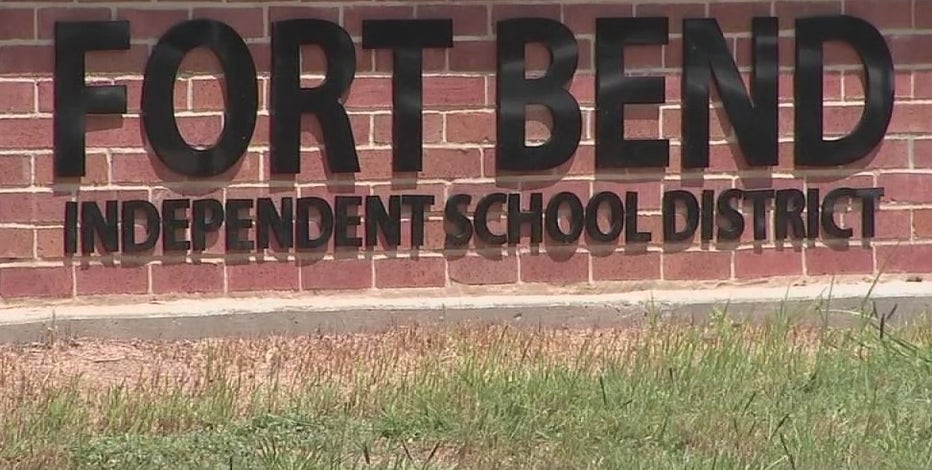 Fort Bend ISD trustees vote to close seven elementary schools after lengthy meeting