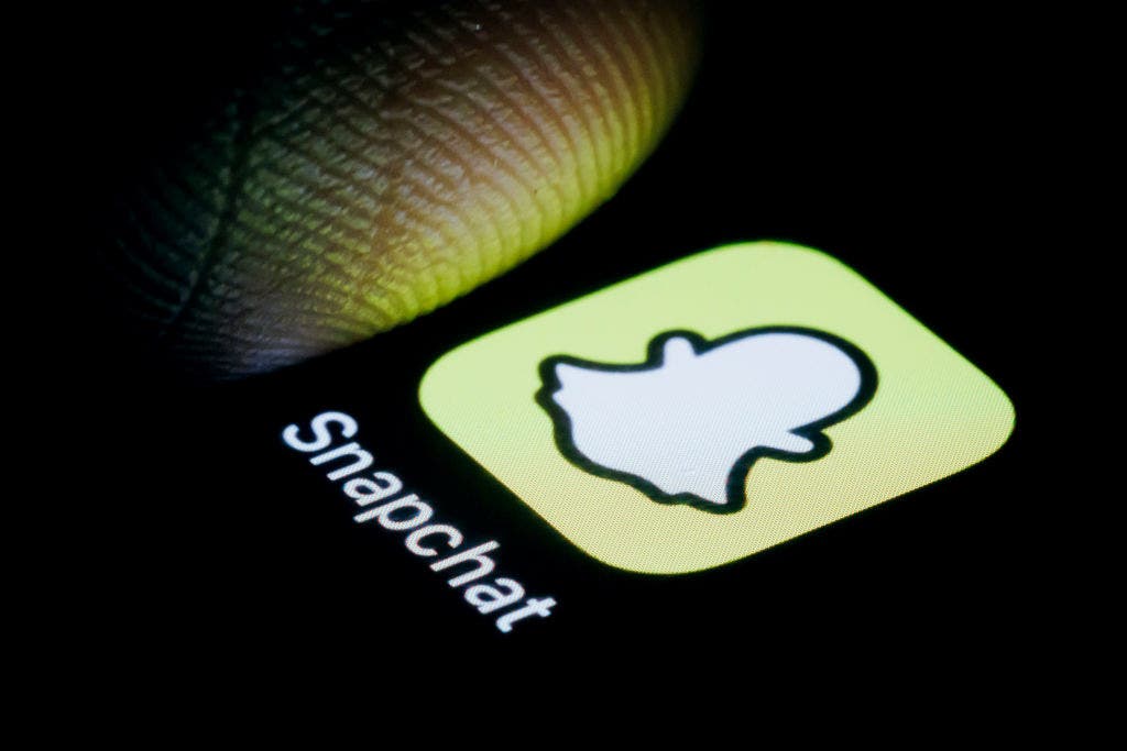 Parent to Parent: Tech experts sending warning about Snapchat and its security