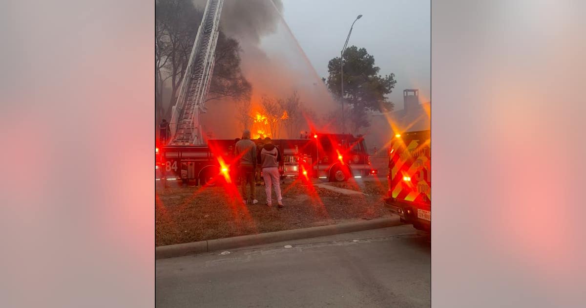 Houston fire: 2-alarm apartment fire on Greens Road displaces several ...