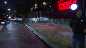 Houston crime: Man found fatally shot in driveway
