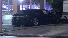 Downtown Houston crash: Tesla's high-speed impact leaves one dead