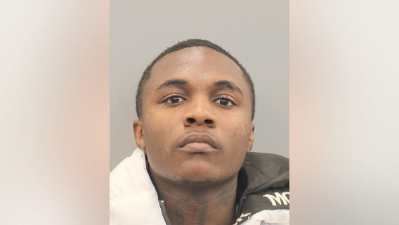 Houston crime: Teen charged with murder in elevator robbery