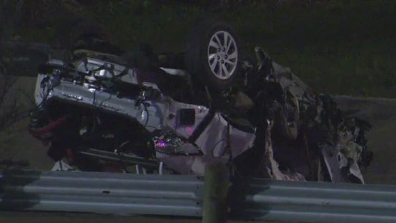 Houston police chase ends in crash: 2 dead, 2 injured