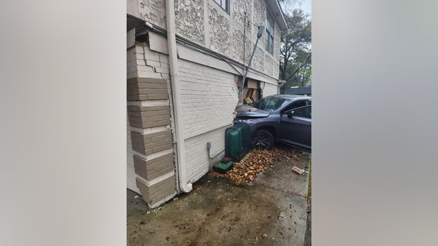 Harris County crash: Vehicle crashes in constable police station on Malcomson